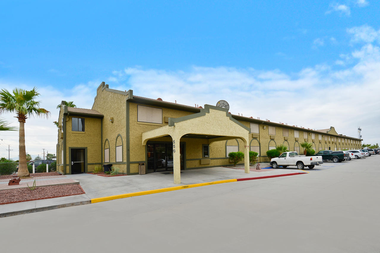 Super 8 By Wyndham Blythe - thumb 5