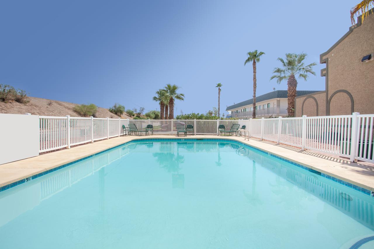 Super 8 By Wyndham Blythe - thumb 10