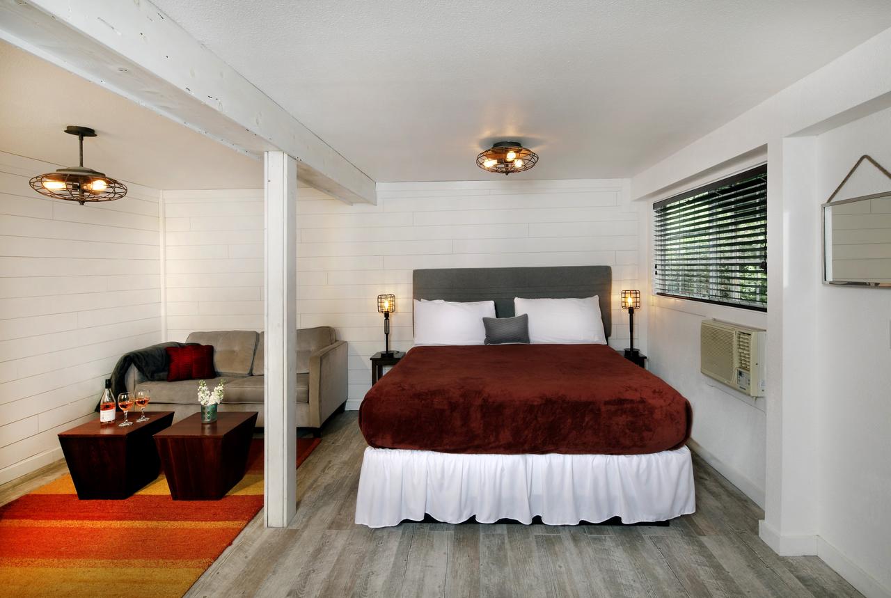 Inn On The Russian River - thumb 6