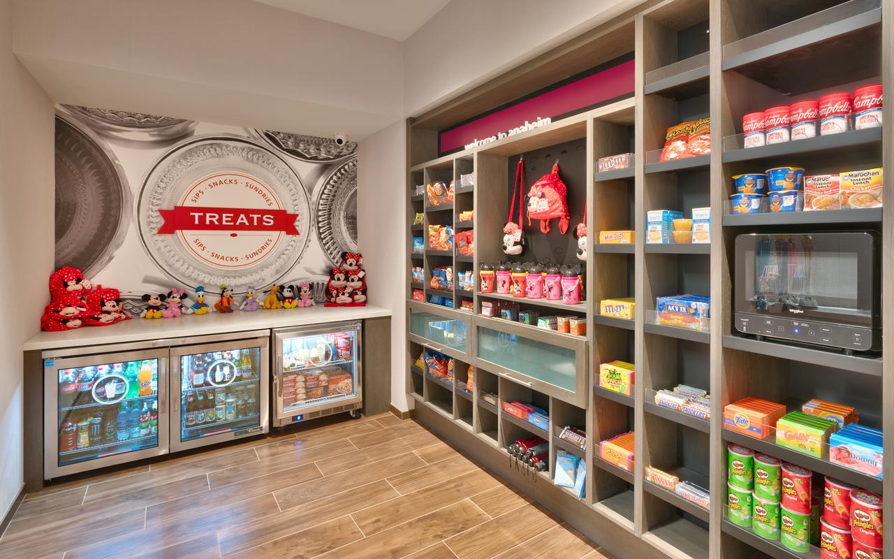 Hampton Inn & Suites Anaheim Resort Convention Center - thumb 12