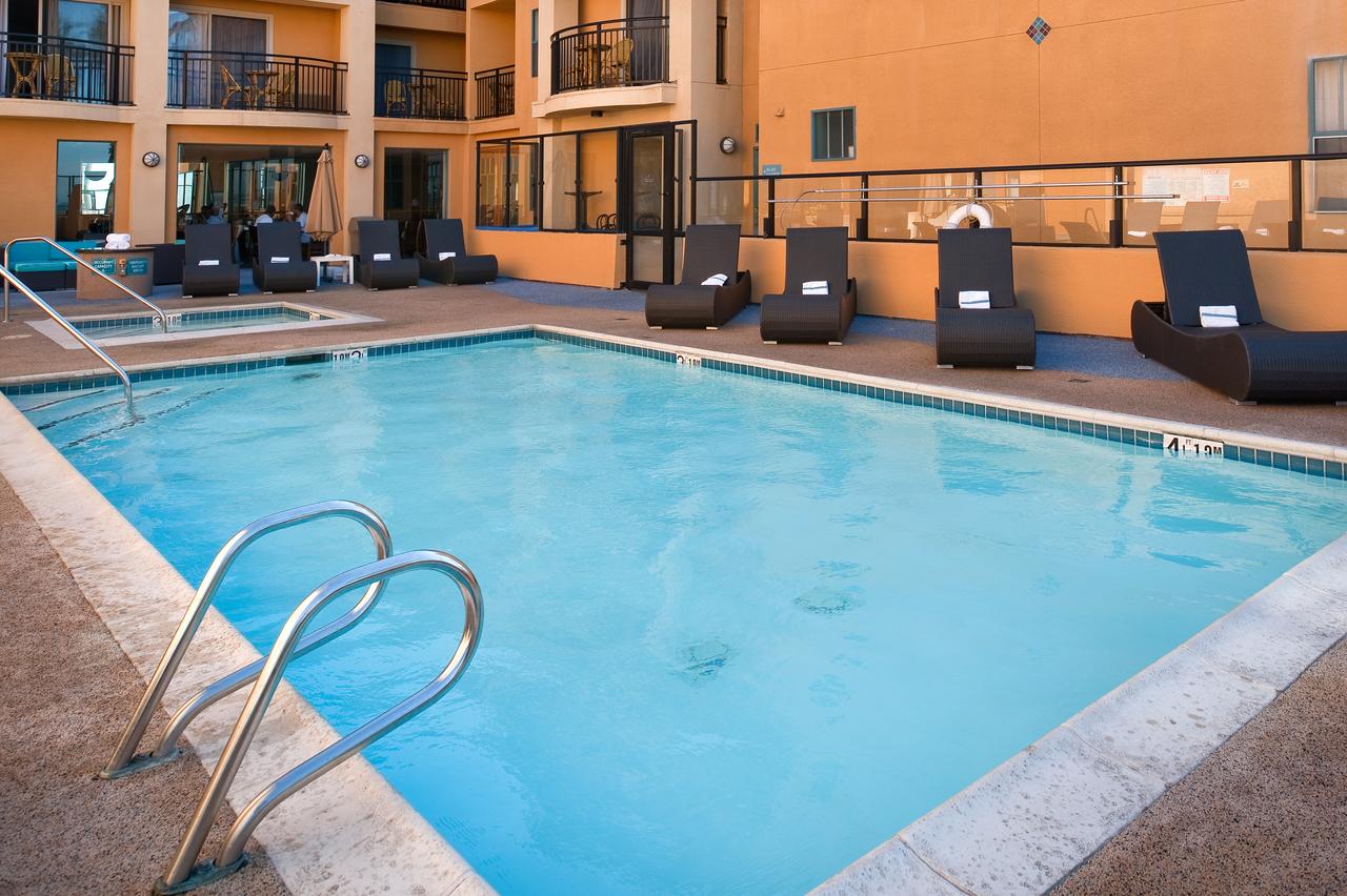 Ocean Park Inn - thumb 1