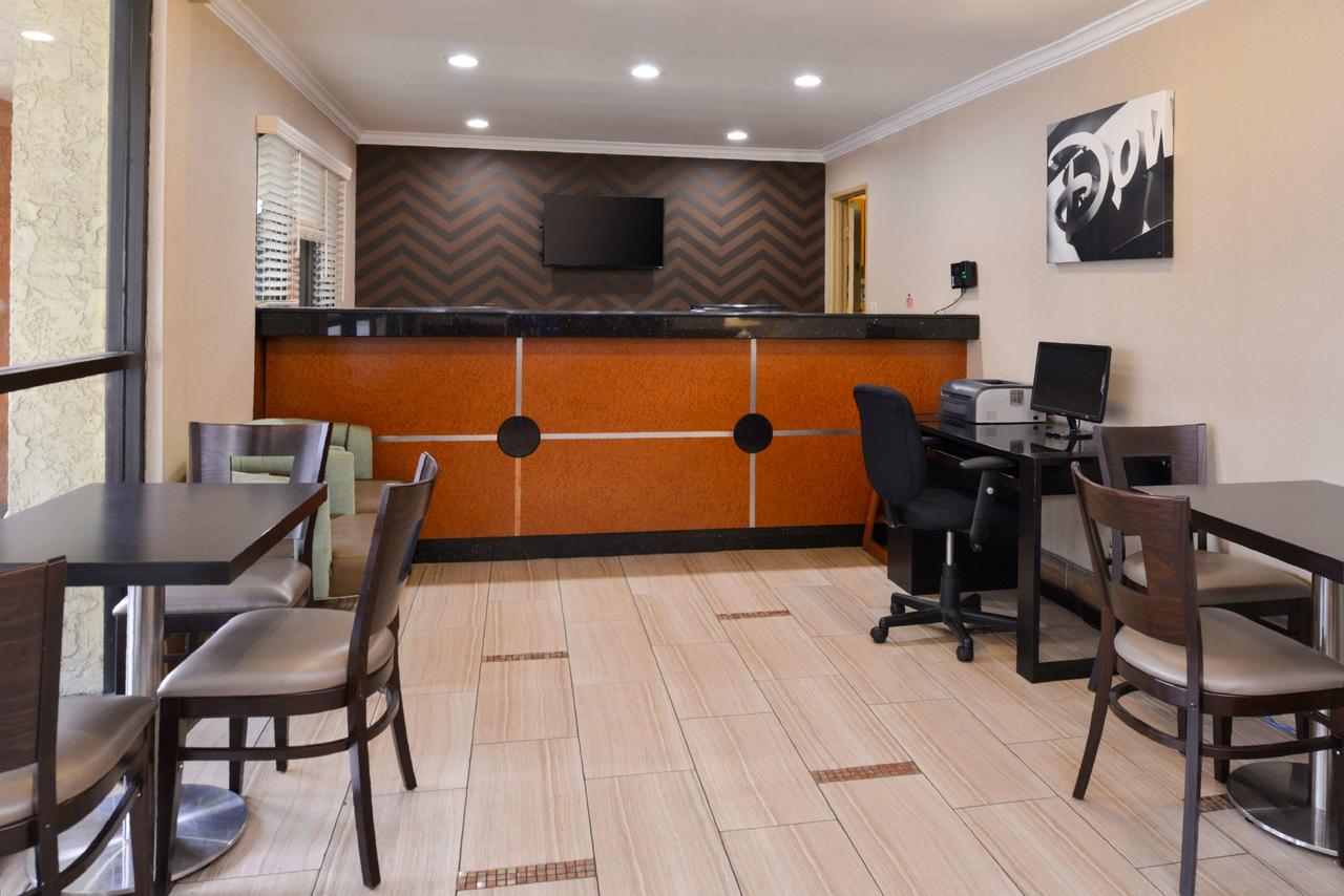 Best Western Courtesy Inn - thumb 8