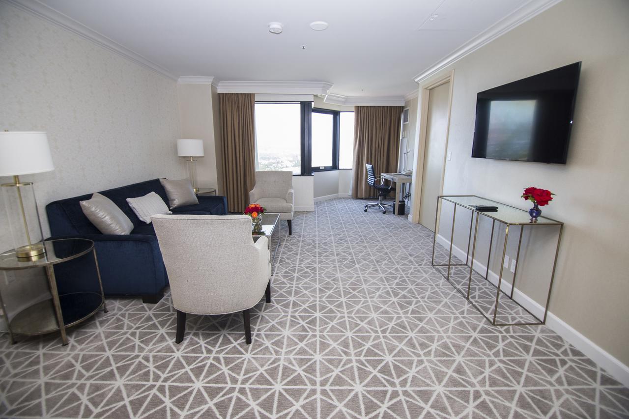 Hilton Los Angeles-Universal City - thumb 24