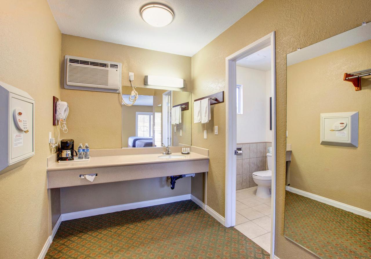 Hotel Miramar - thumb 11