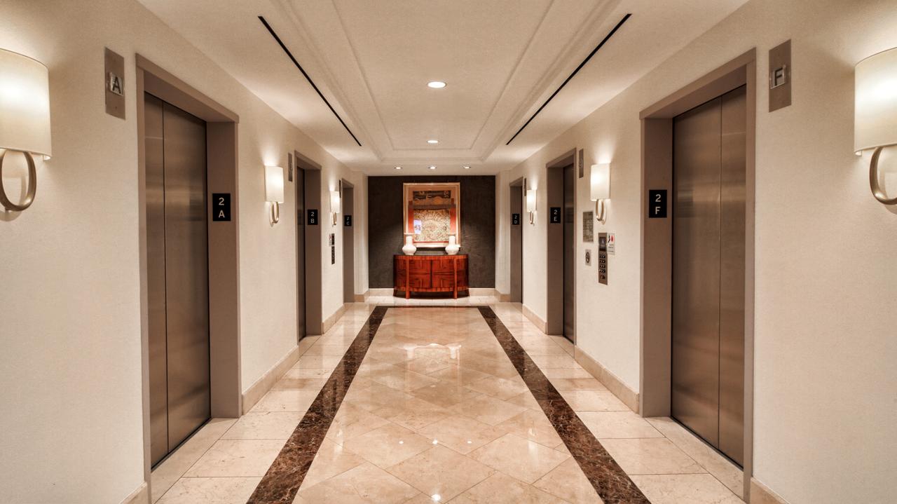 Hilton Los Angeles Airport - thumb 13