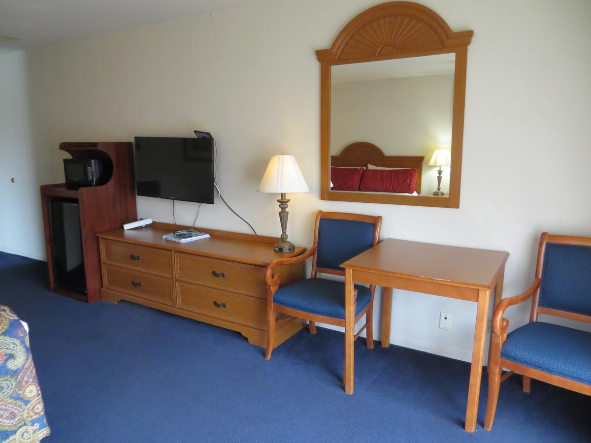 The Monarch Resort - thumb 24