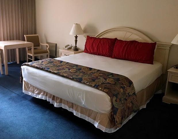 The Monarch Resort - thumb 8