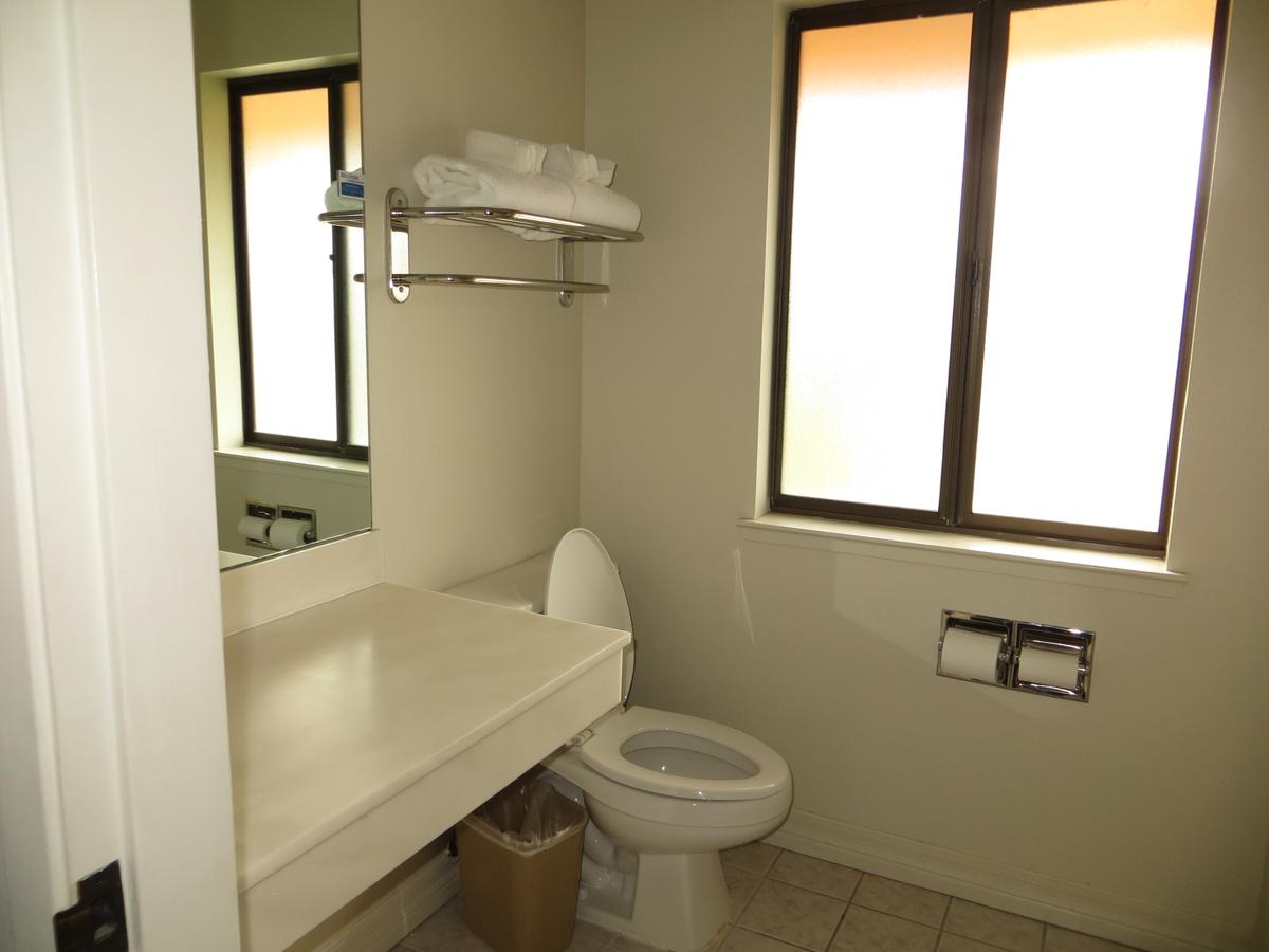 The Monarch Resort - thumb 26