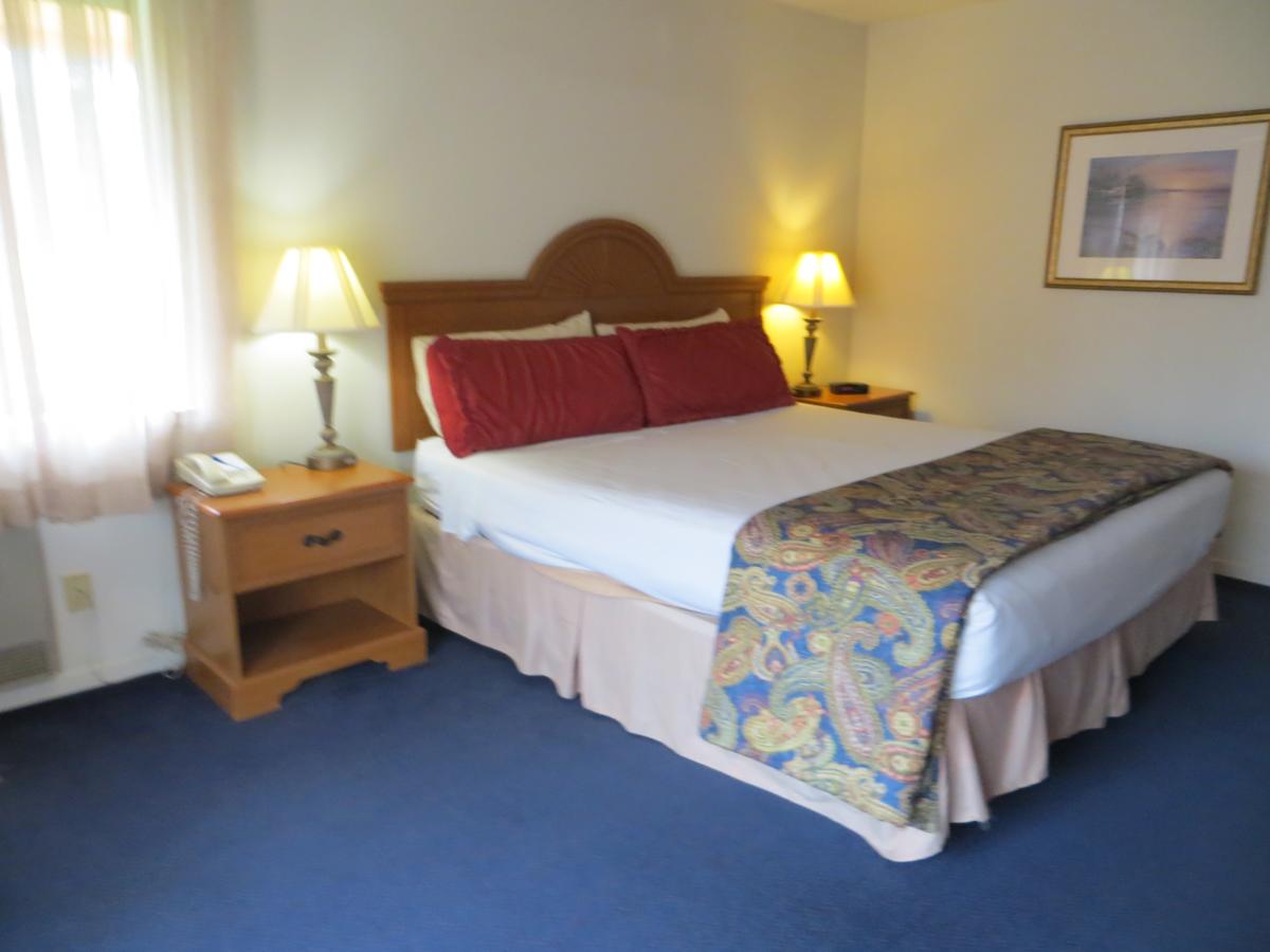 The Monarch Resort - thumb 20