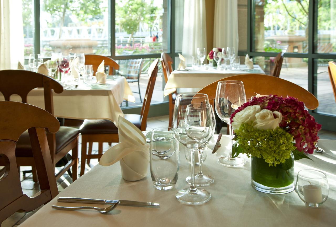 Embassy Suites By Hilton Sacramento Riverfront Promenade - thumb 12