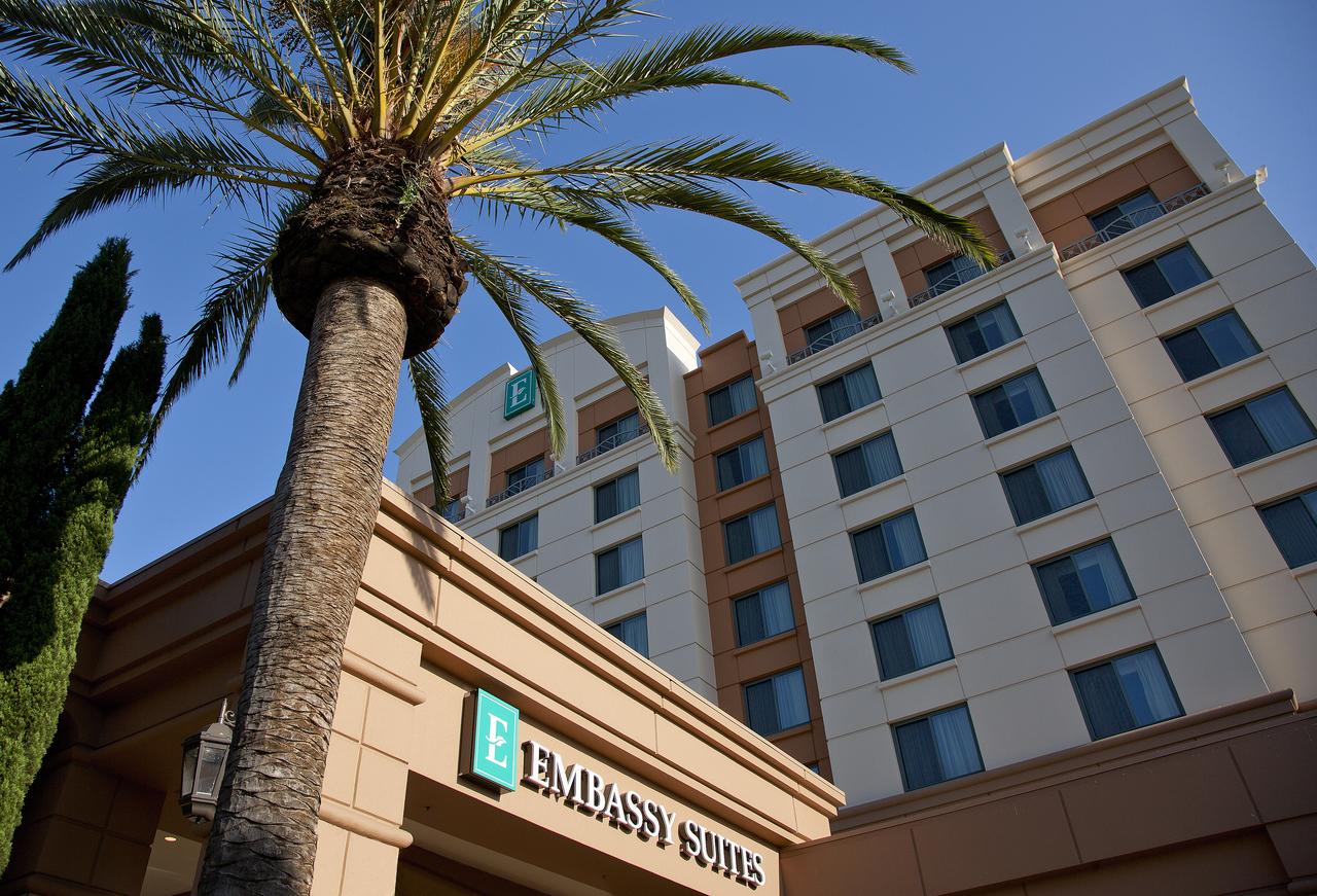 Embassy Suites By Hilton Sacramento Riverfront Promenade - thumb 0