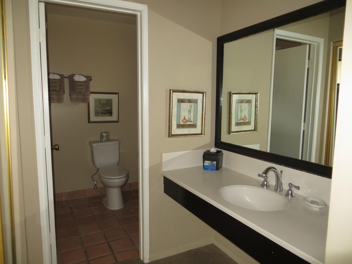 Adobe Inn - thumb 32