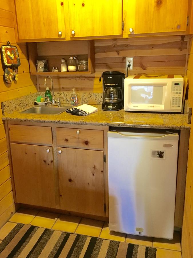 Holly's Place - thumb 2