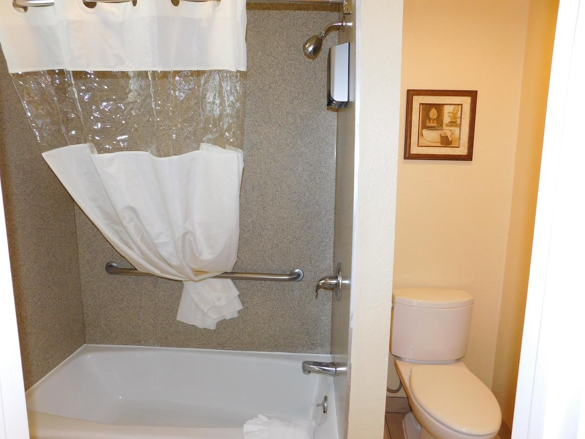 Deer Haven Inn - thumb 14