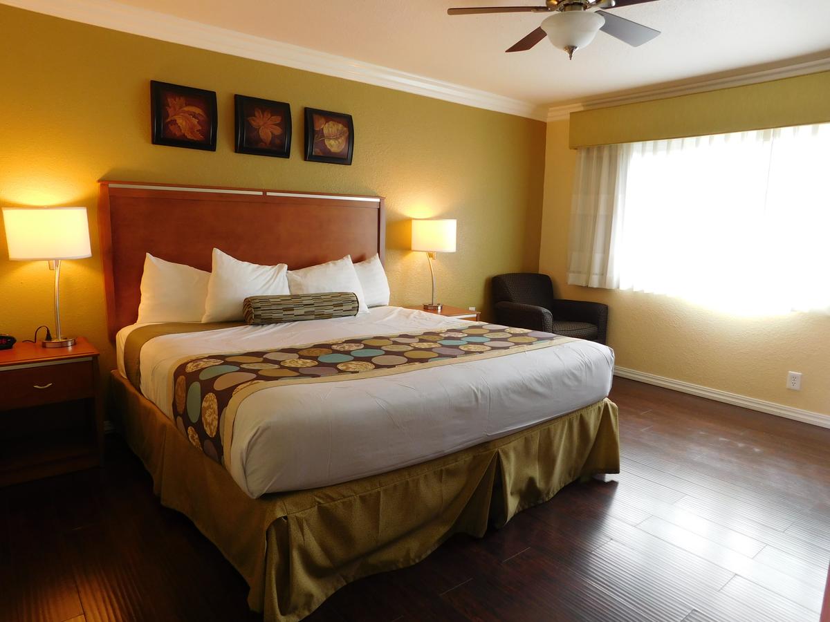 Deer Haven Inn - thumb 10