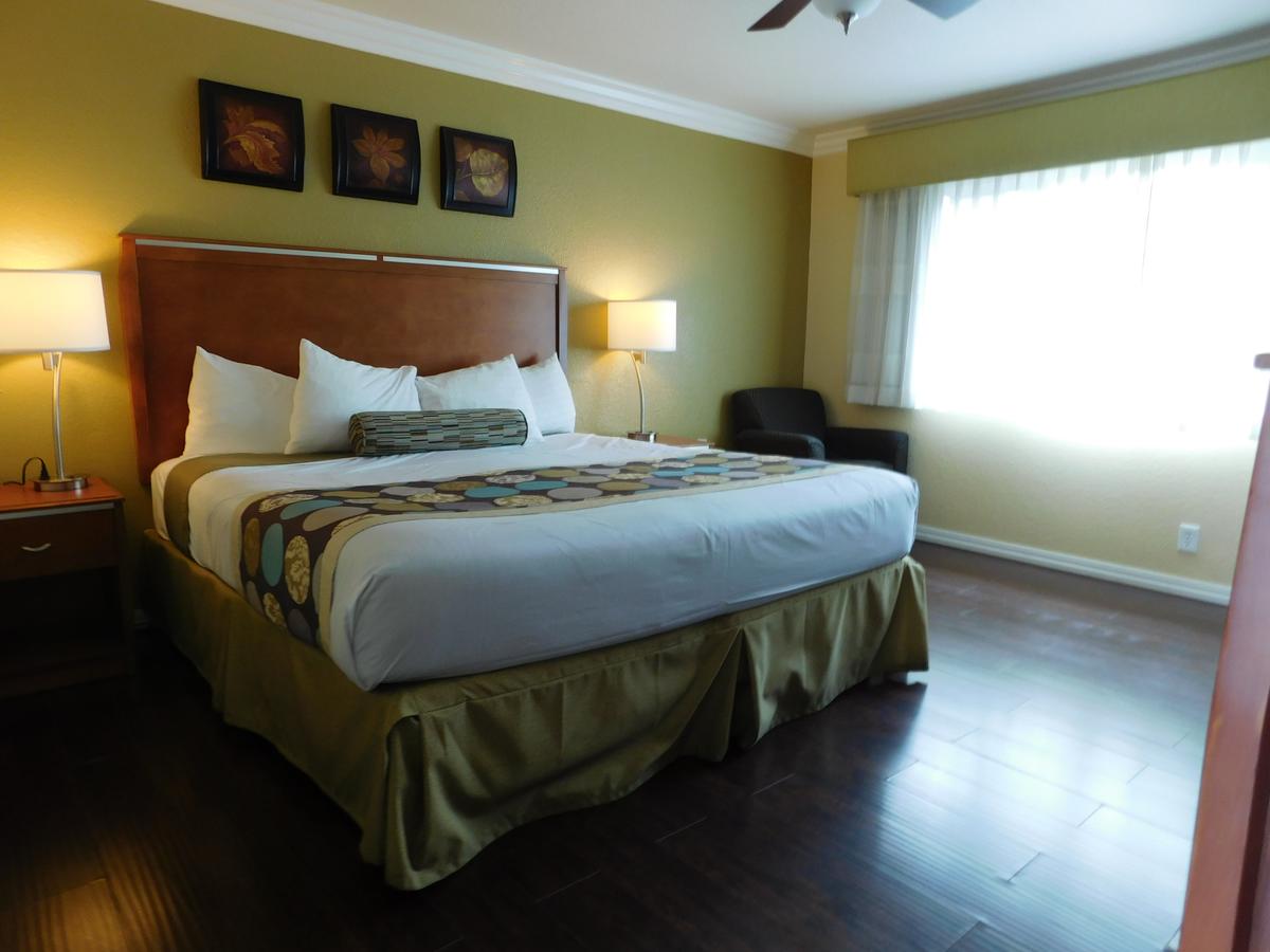 Deer Haven Inn - thumb 32