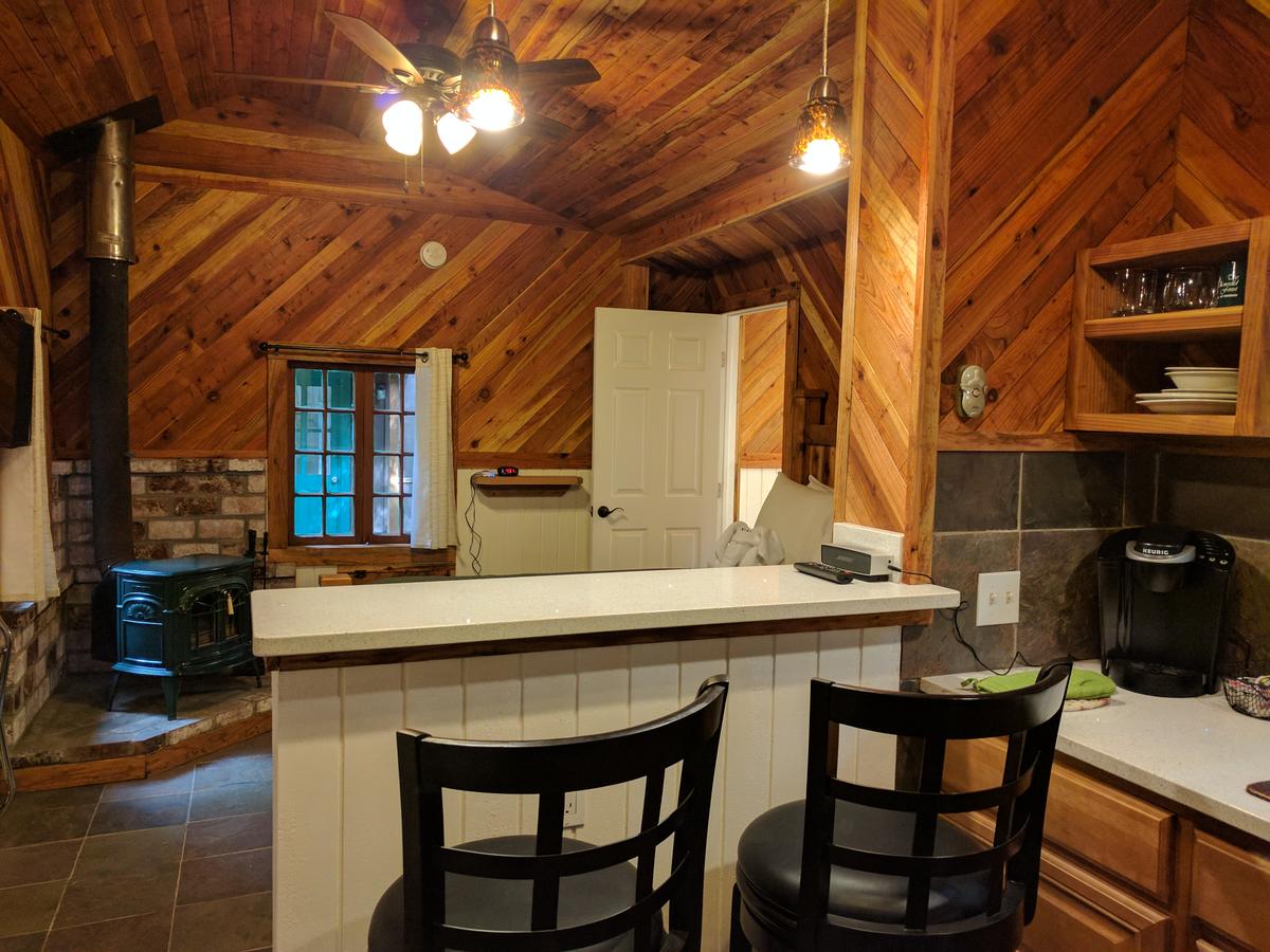 Emerald Forest Cabins - thumb 6