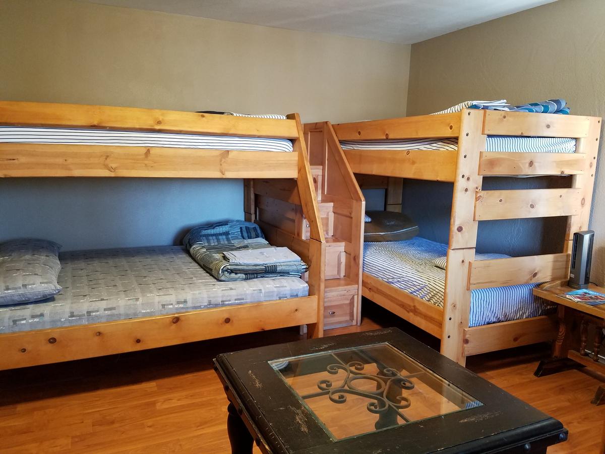 Big Bear Hostel - thumb 1