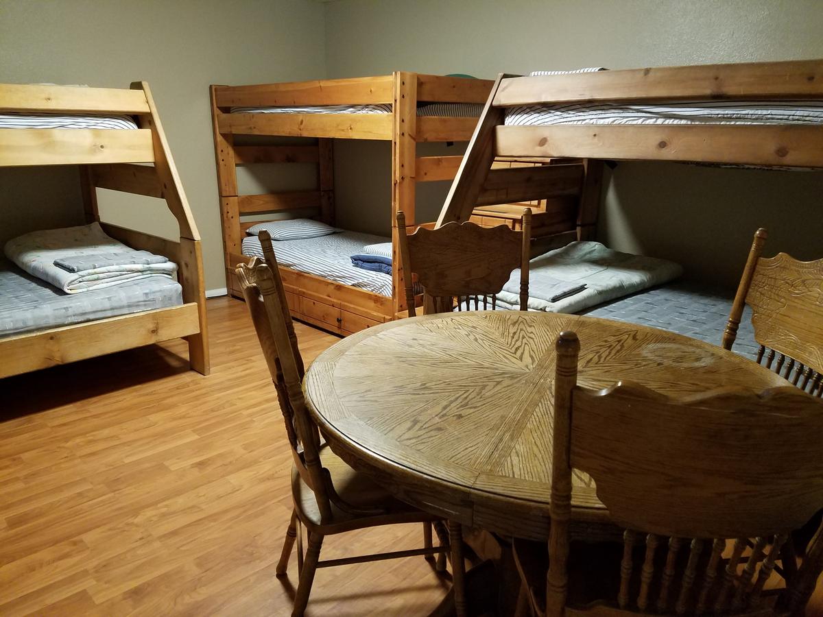 Big Bear Hostel - thumb 12