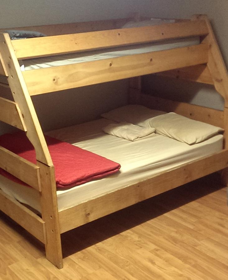 Big Bear Hostel - thumb 24