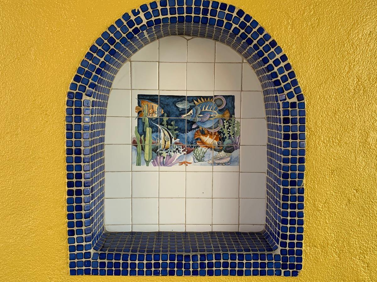 Sandyland Reef Inn - thumb 8