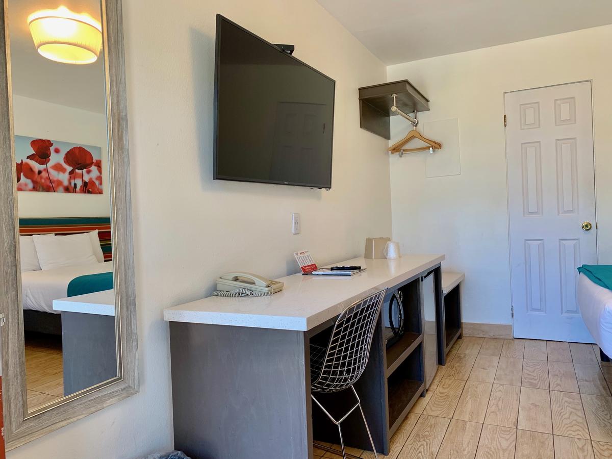 Sandyland Reef Inn - thumb 30