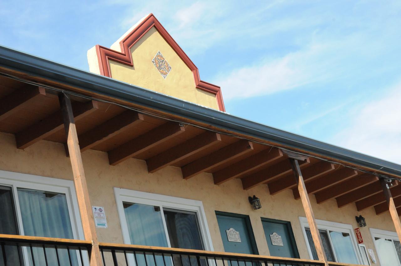 Sandyland Reef Inn - thumb 39