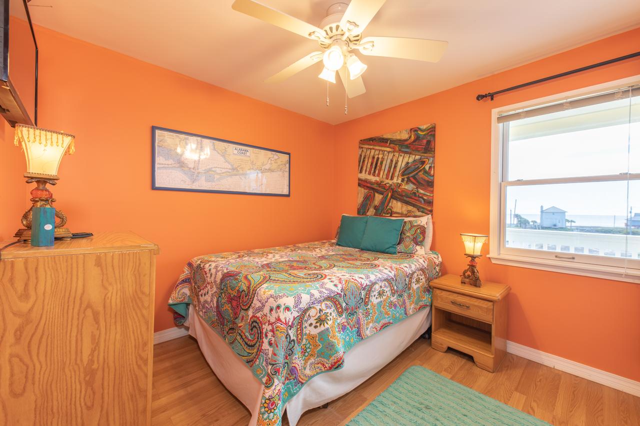 Docks On Old River Unit 7C - thumb 7