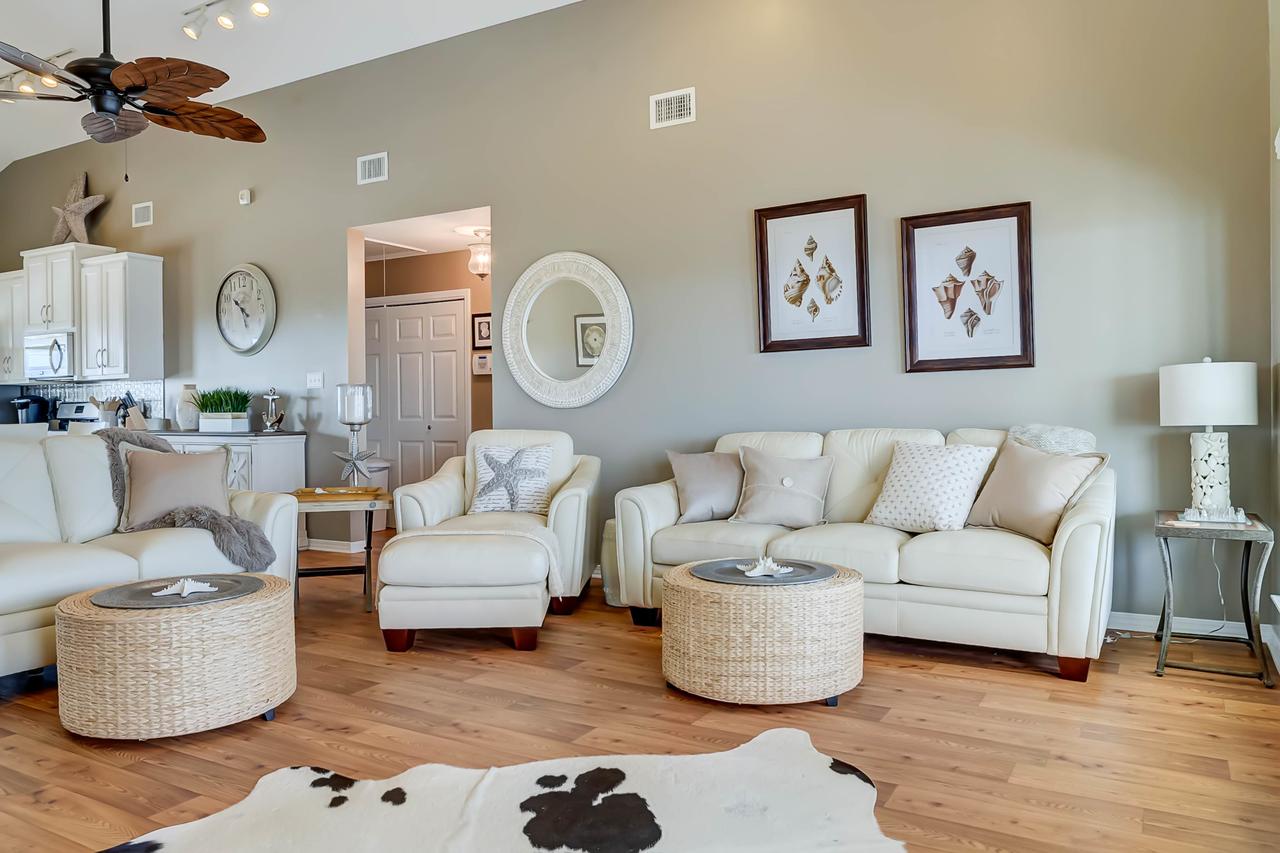 A Wave From It All - thumb 3