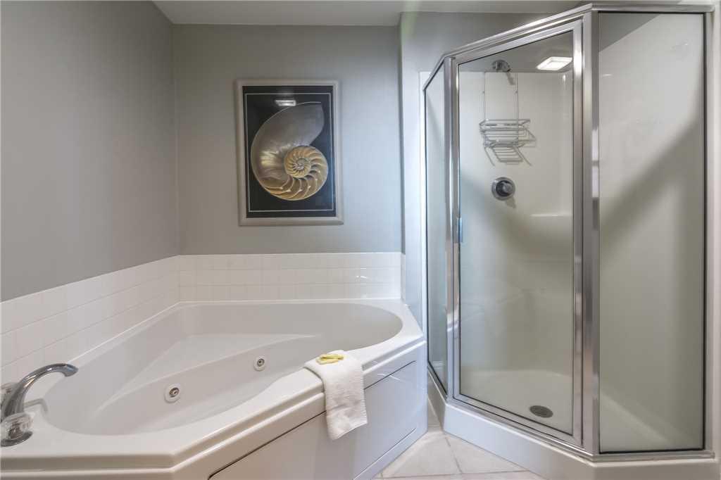 Lighthouse 1202 - thumb 38