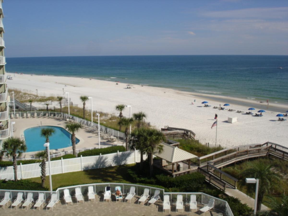 2 Bedrooms 2 Bath Beachfront With An Unbelievable Gulf View | - thumb 14