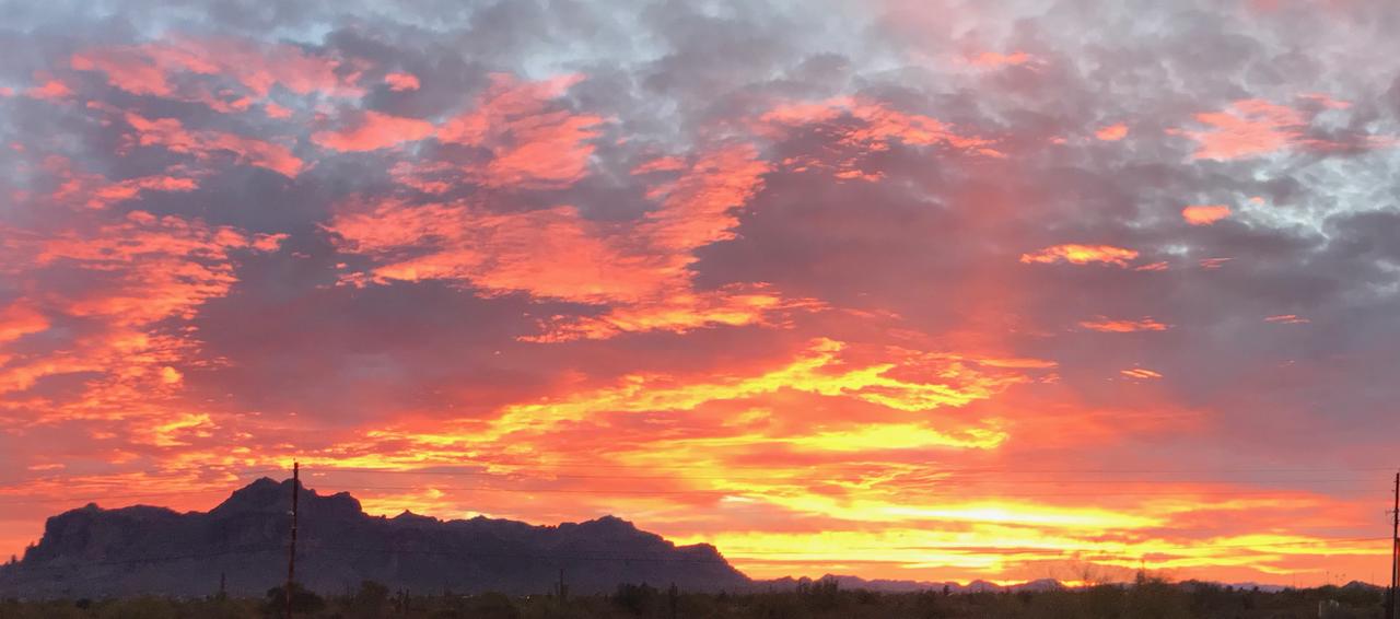 Luxury 2 Bedroom 1.5 Bath Condo AZ - thumb 1
