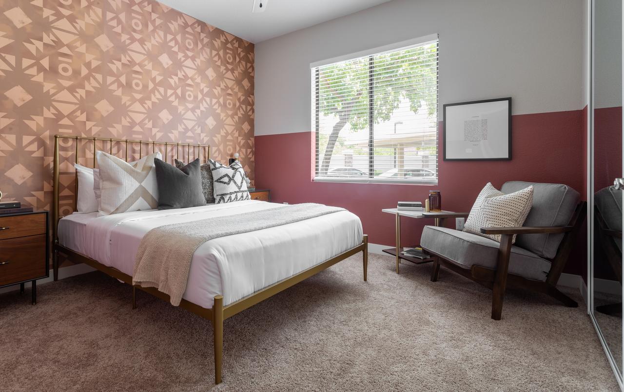 Modern 3 Bedroom Apt Minutes To Airport - thumb 30