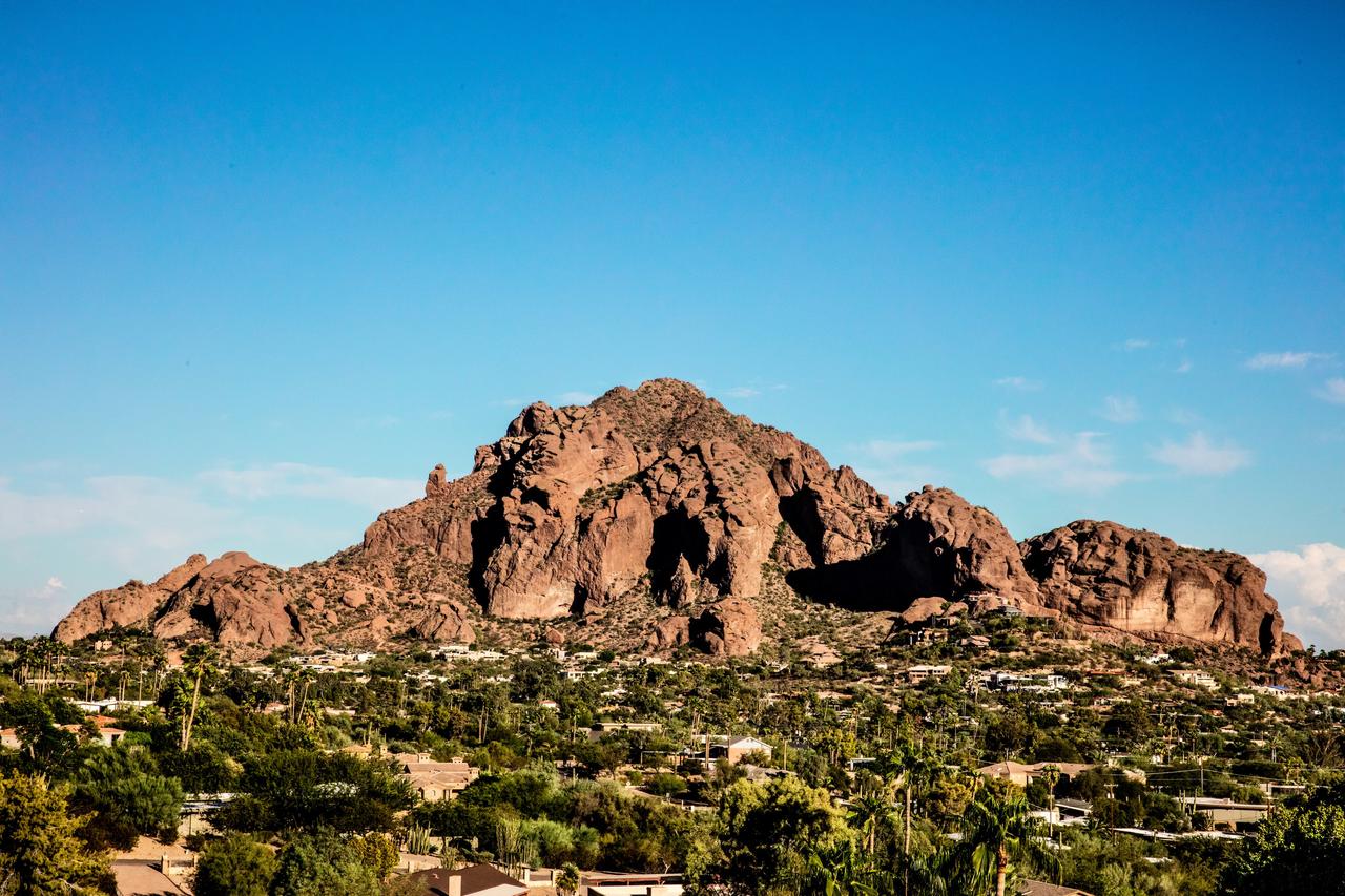 Paradise Valley Hillside Mansion - thumb 8