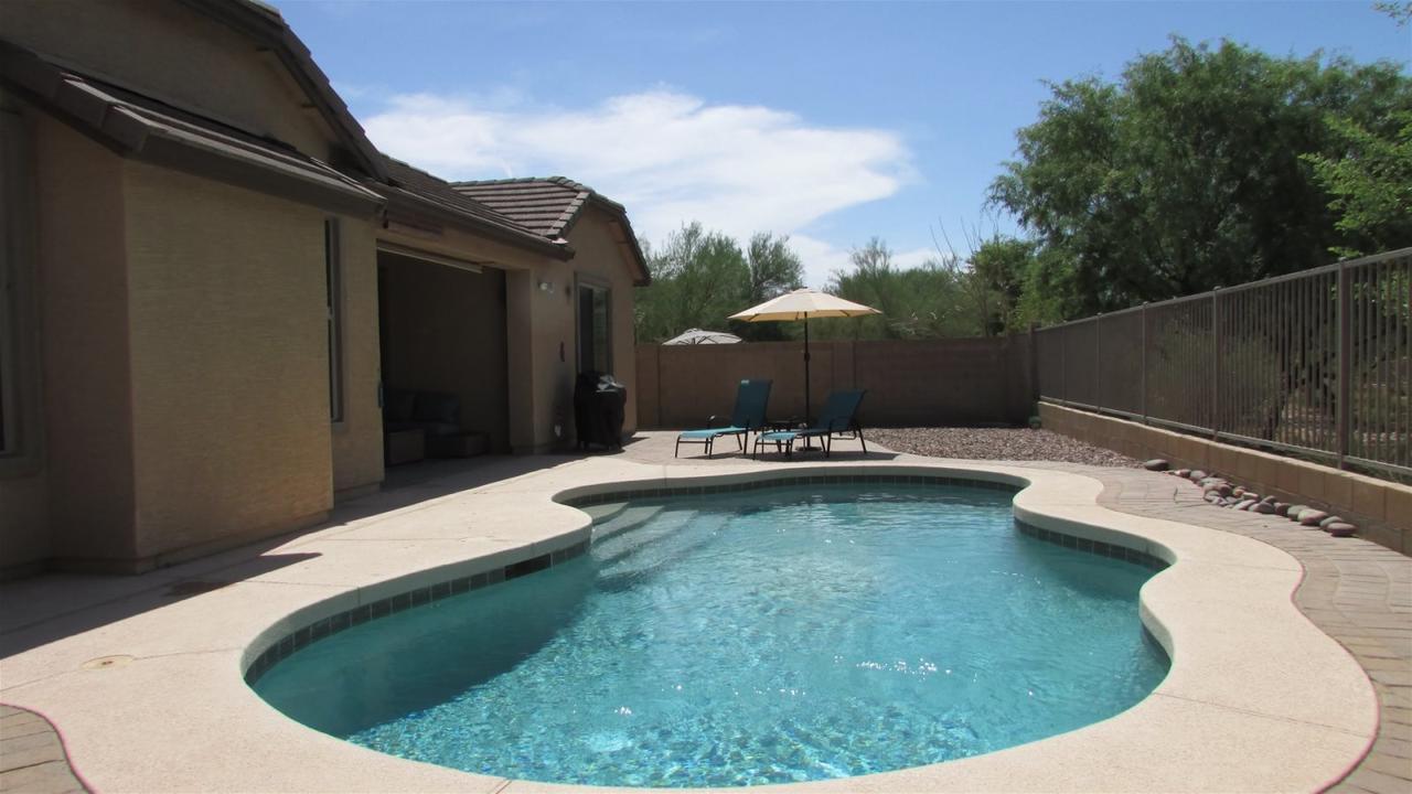 4BR South Phoenix Home - thumb 3