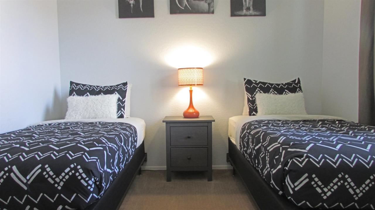 4BR South Phoenix Home - thumb 26