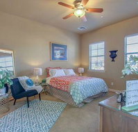 Elm St Home - USA Accommodation