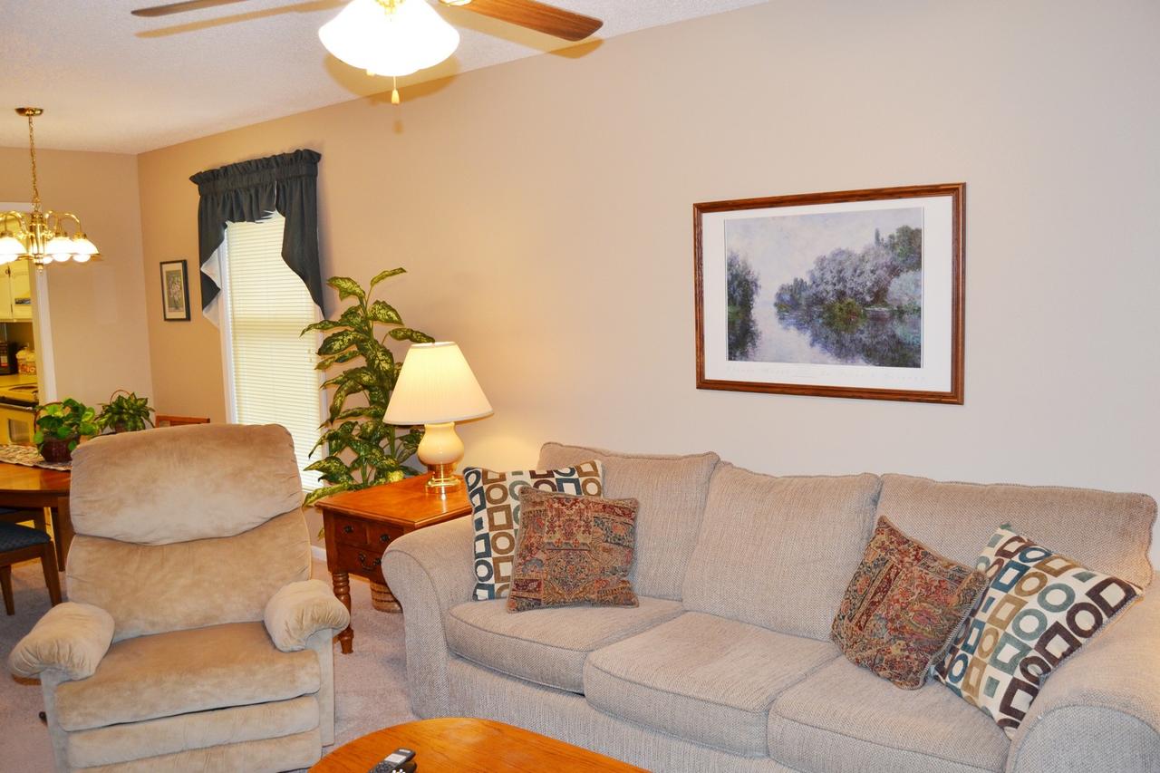 Coronado Courts Townhome 18 - thumb 6