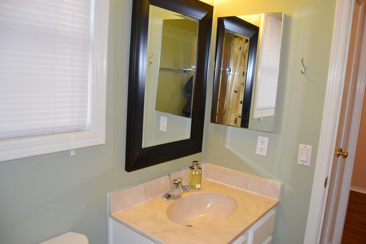 West Gate Area Home - thumb 22
