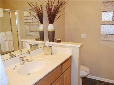 East Gate Area Townhome - thumb 8