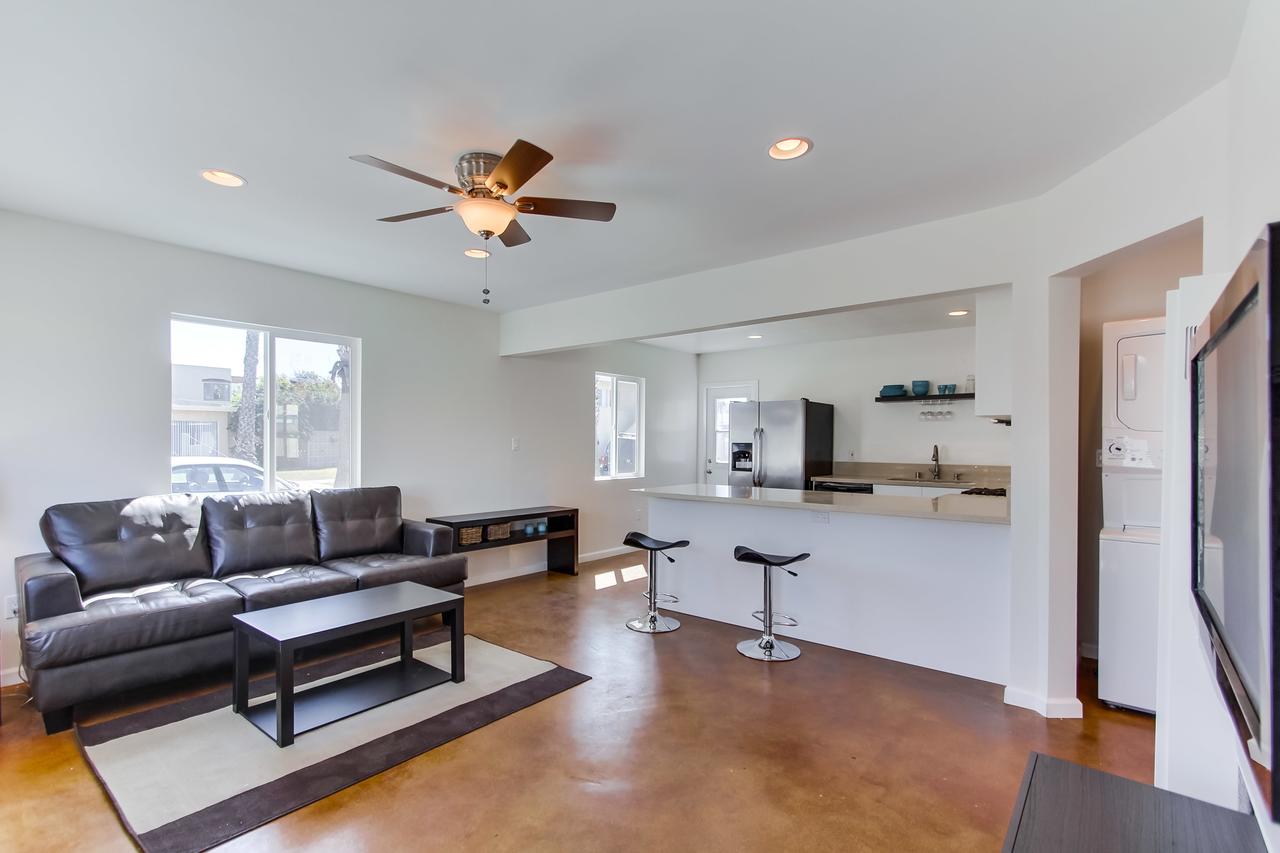 Sunset Cliffs Beach Cottage - thumb 0