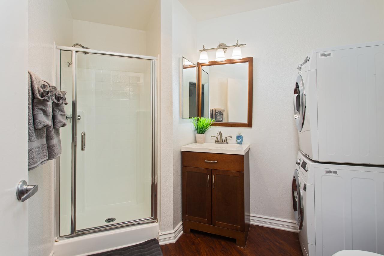 Hollywood Relaxing Luxury - thumb 16