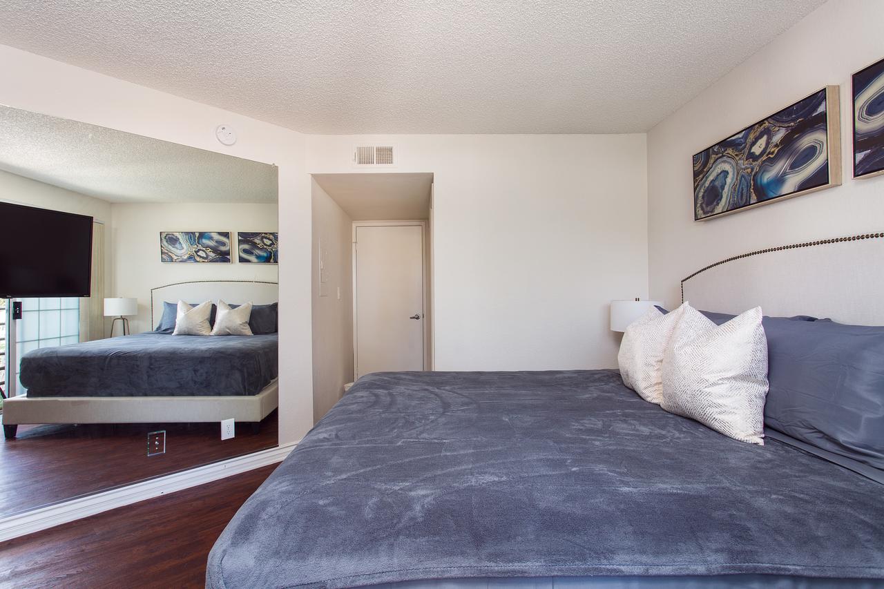 Hollywood Relaxing Luxury - thumb 12