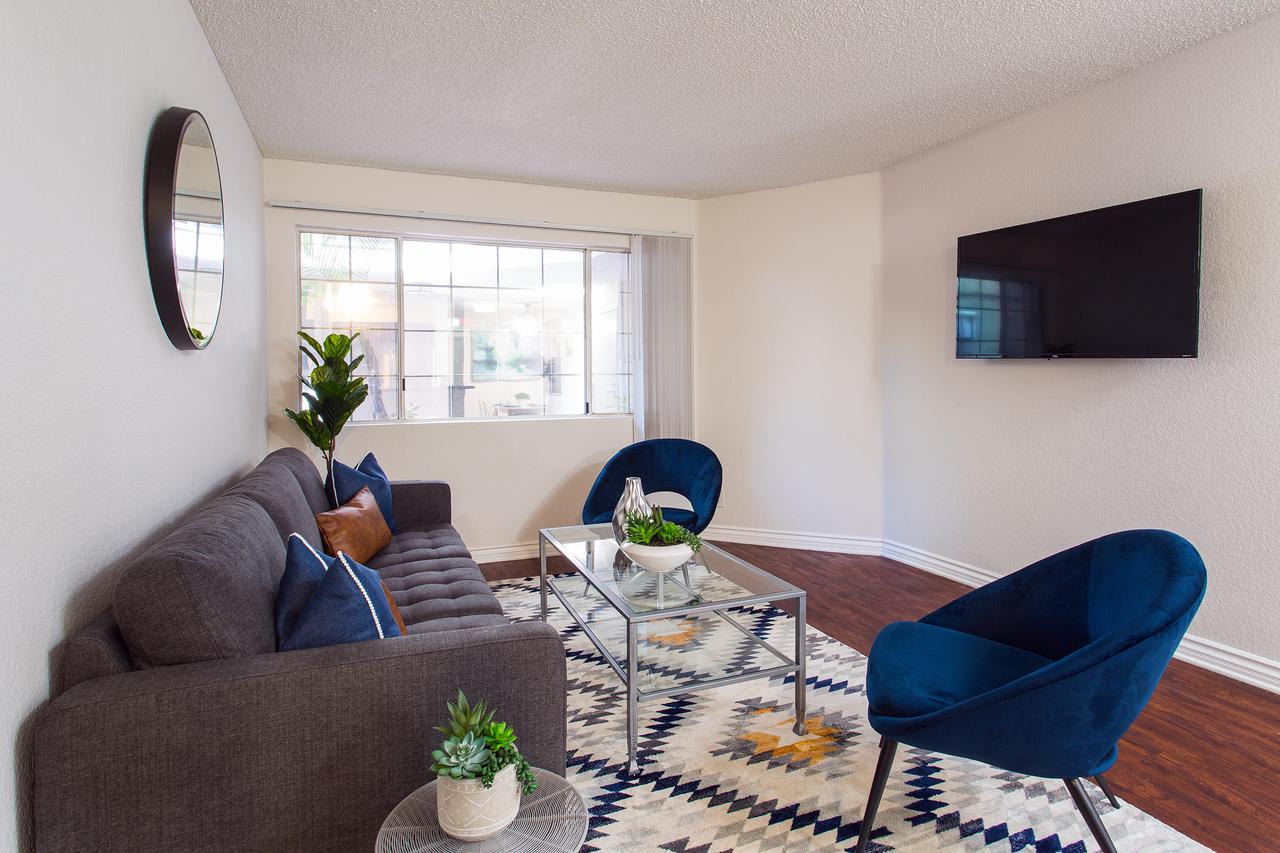 Hollywood Relaxing Luxury - thumb 11