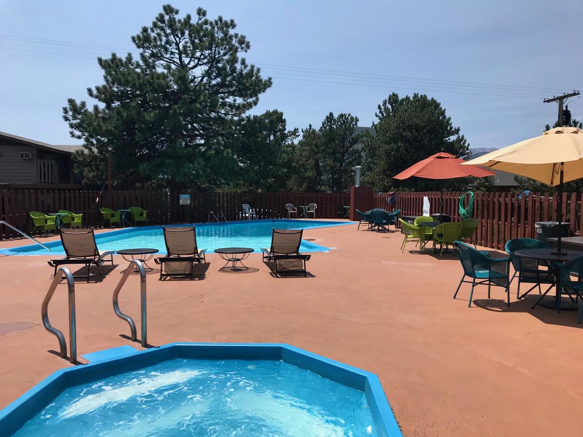 Hotel Estes - thumb 25