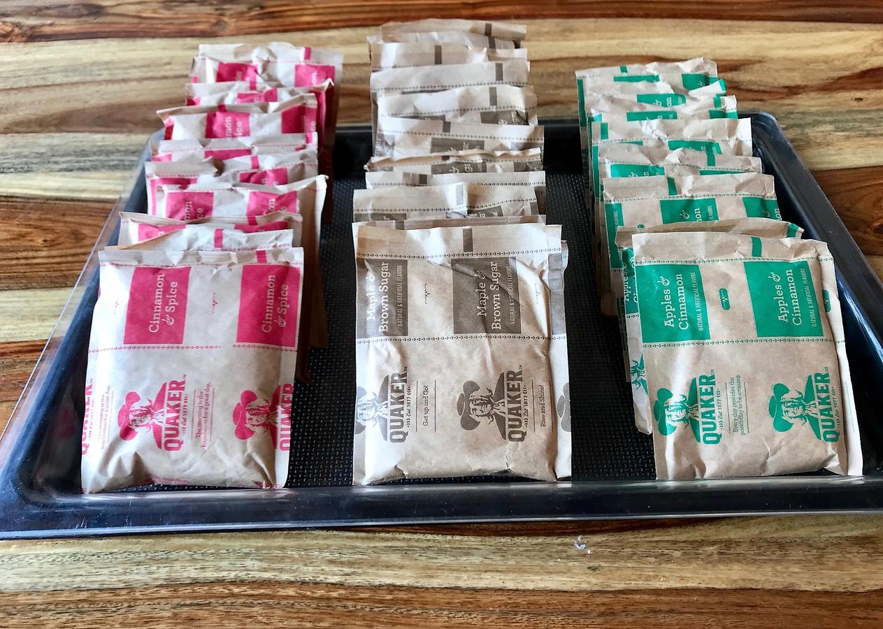 Hotel Estes - thumb 37