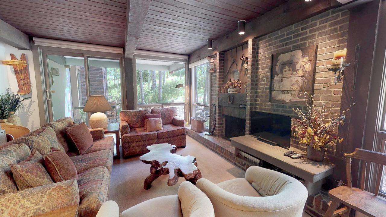 Top Of The Village, A Destination Residence - thumb 26