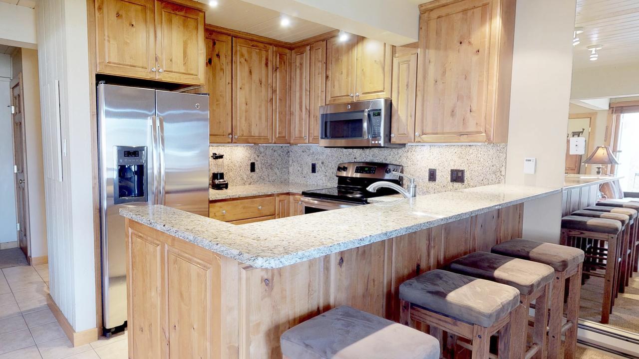 Top Of The Village, A Destination Residence - thumb 16