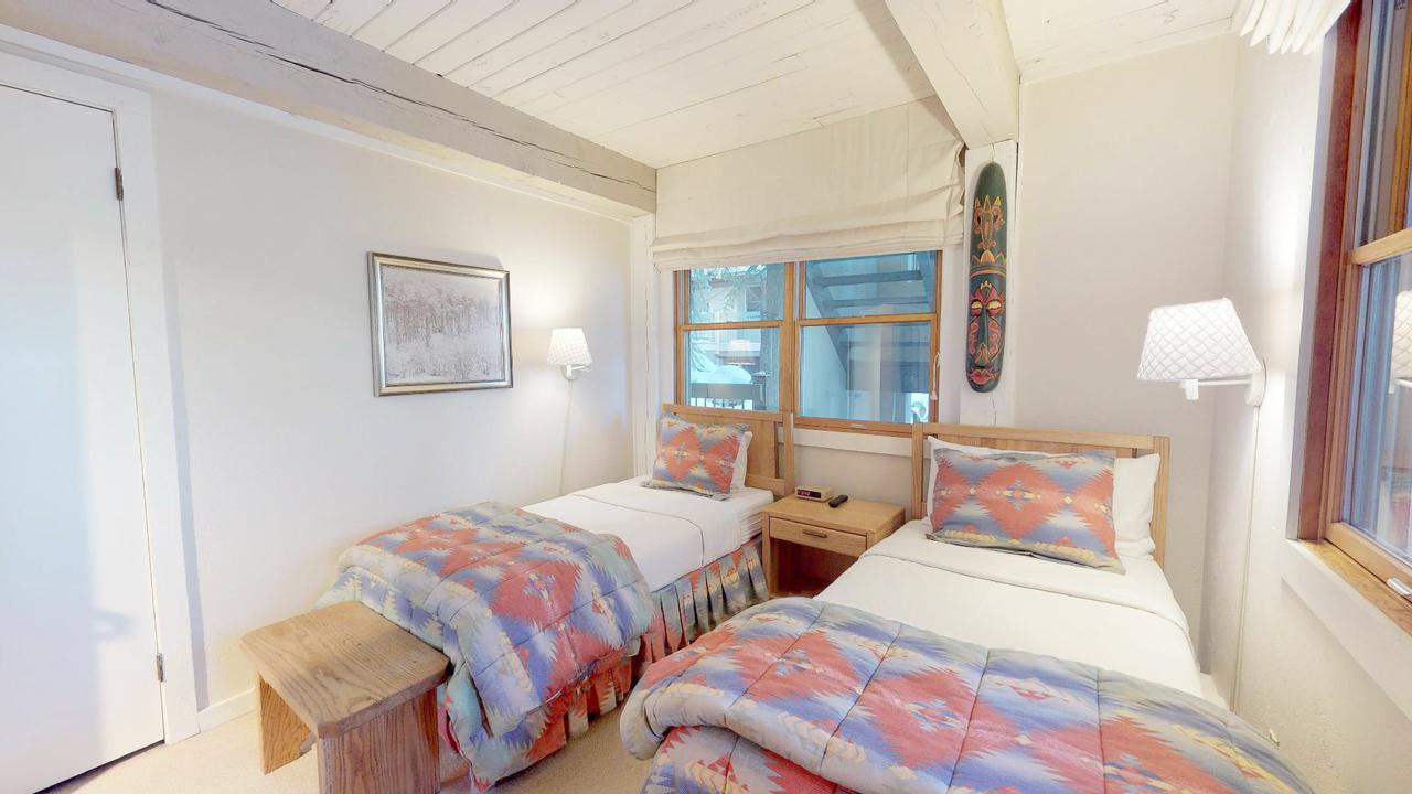 Top Of The Village, A Destination Residence - thumb 21