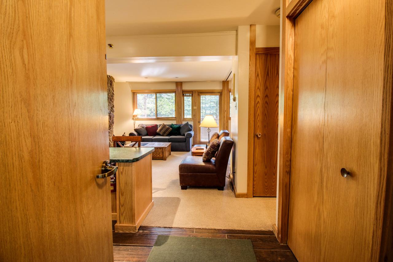 Cozy Slopeside Condo - thumb 36